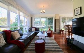 Rosebud Comfort Retreat